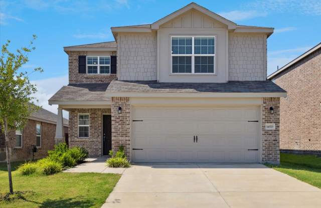 Gorgeous 4 bedroom Gallery 1