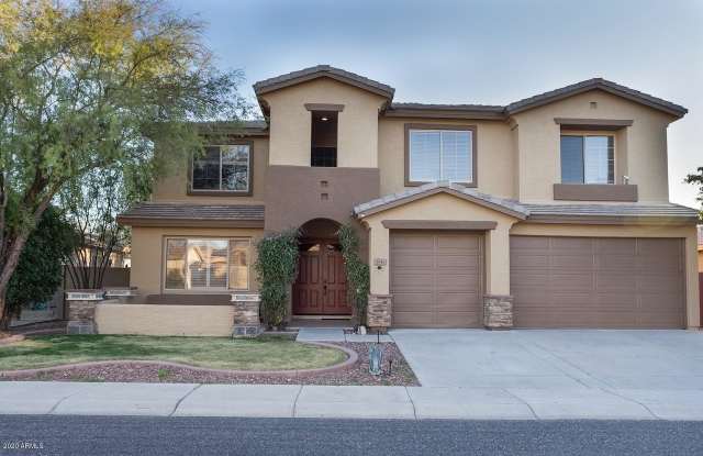 3043 W WALDEN Drive - 3043 West Walden Drive, Anthem, AZ 85086