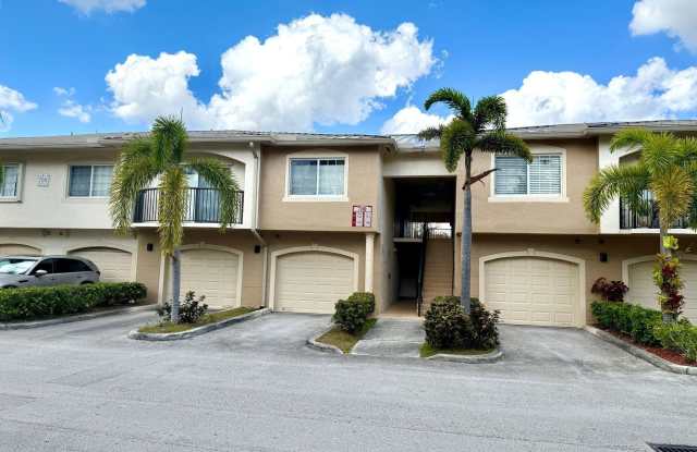 700 Crestwood Court S - 700 Crestwood Court South, Royal Palm Beach, FL 33411