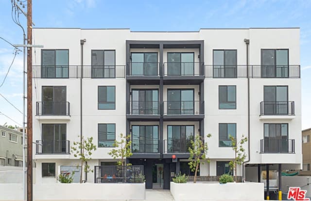 6144 Whitsett Ave photos photos