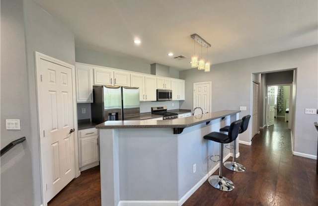 6153 Pine Desert Avenue Gallery 2