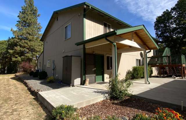 1 Bedroom 1 Bath | Lyle, WA photos photos