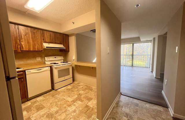 2921 N LEISURE WORLD Boulevard Gallery 3
