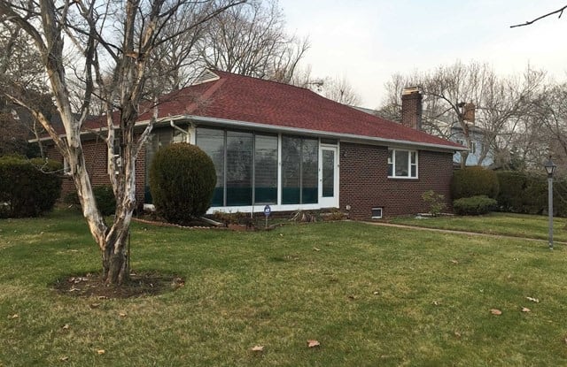 57 Boulevard - 57 Boulevard, Hasbrouck Heights, NJ 07604