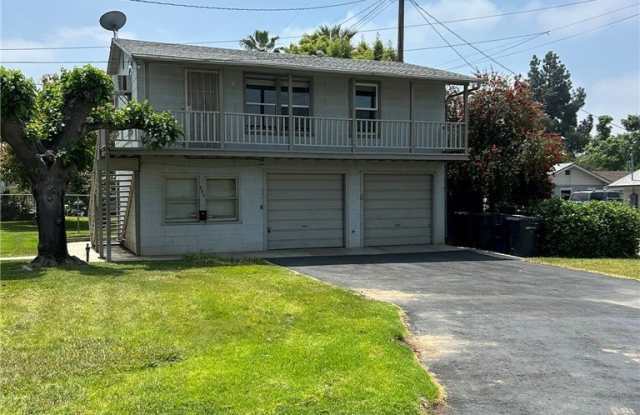 690 E Cypress E photos photos