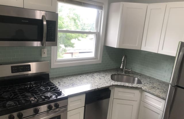 214 Howe Ave - 2R - 214 Howe Ave, Passaic, NJ 07055
