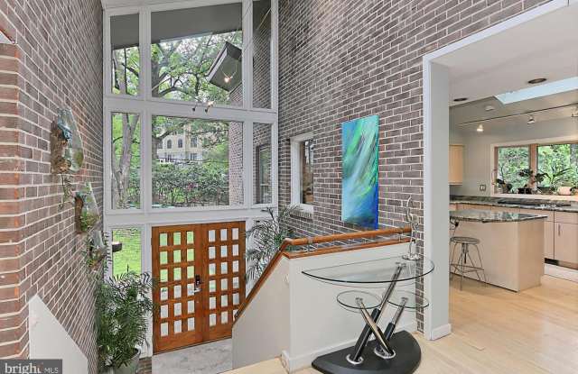 1911 RHODE ISLAND AVE Gallery 4