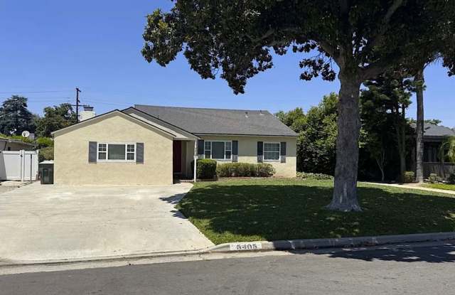 Beautiful 3 bed 1.5 bath Single story home in Riverside for lease. photos photos