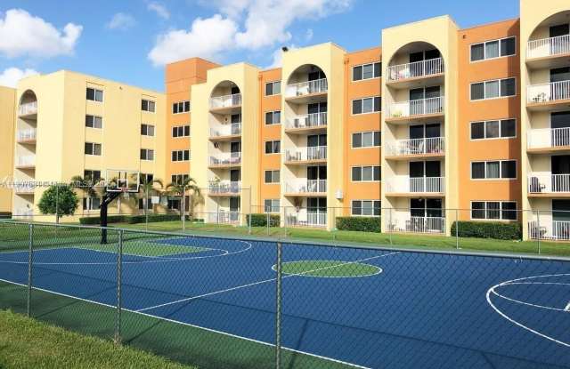 6980 NW 186th St - 6980 Northwest 186th Street, Country Club, FL 33015 6980 NW 186th St - 6980 Northwest 186th Street, Country Club, FL 33015