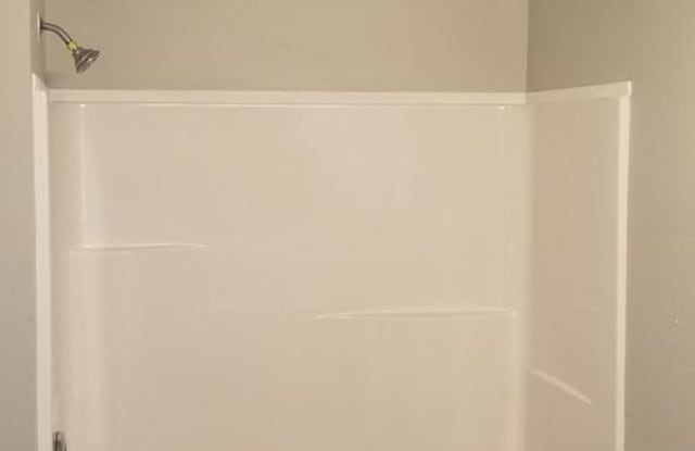 Clark/Fulton Area Single Family Home - 3 BR/1 BATH Gallery 4