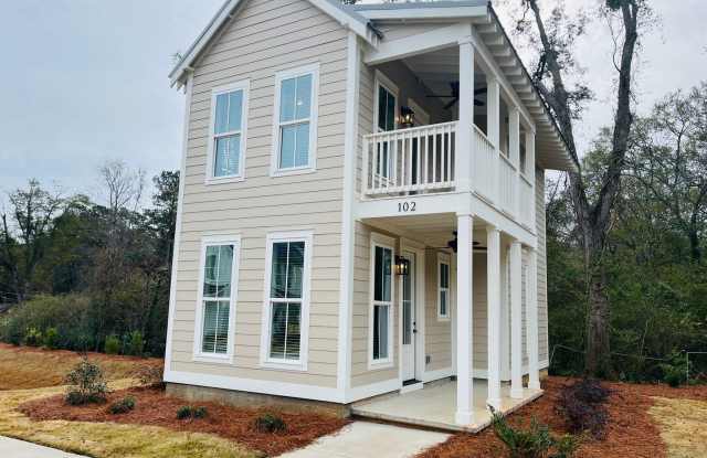 New Construction! 3 bedroom 2 bathroom home in Lagrange! Must see! photos photos