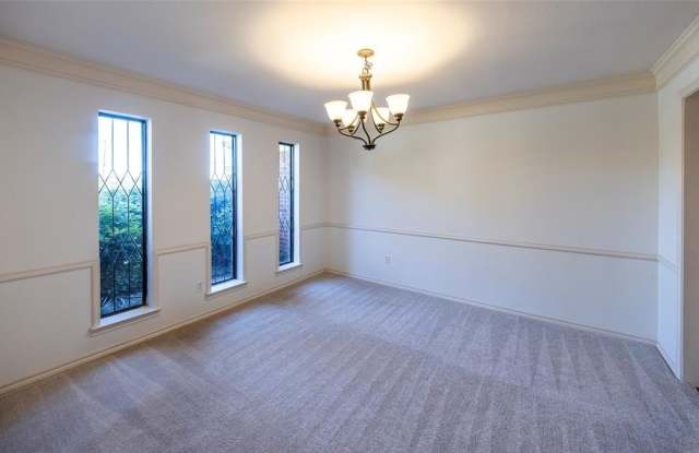 1400 Sacramento Terrace Gallery 4