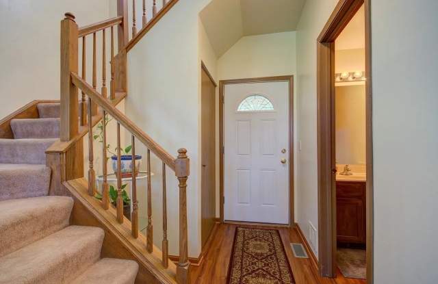 14005 Danbury Drive Gallery 4