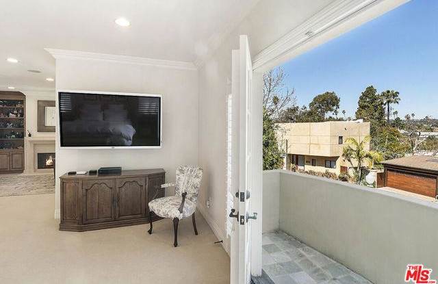 969 South Carmelina Avenue photos photos