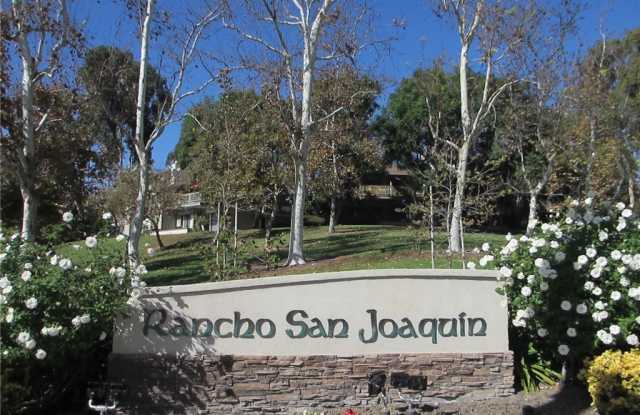 5 Palos - 5 Palos, Irvine, CA 92612