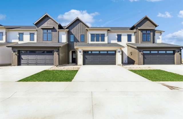 Spacious Modern Townhome at Hayden's Ridge! photos photos