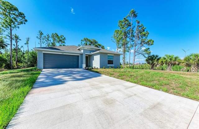 23444 Steeple Avenue photos photos