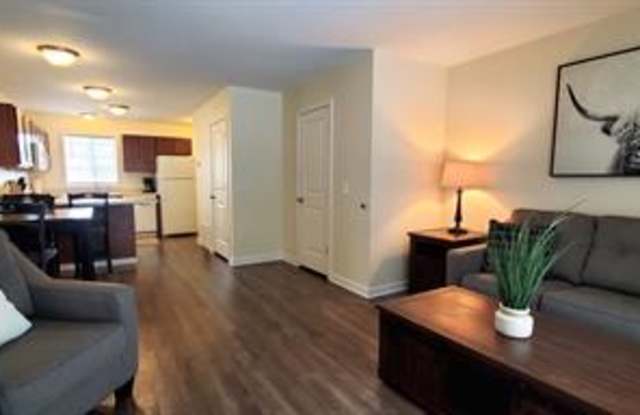 3863 Vale Drive Gallery 3