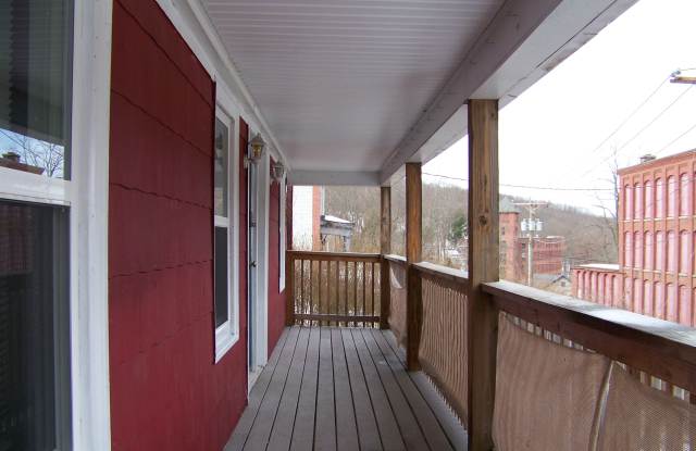 105 Brooklyn St photos photos