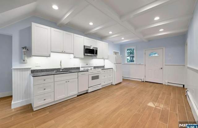 288 Van Dien Avenue Gallery 3