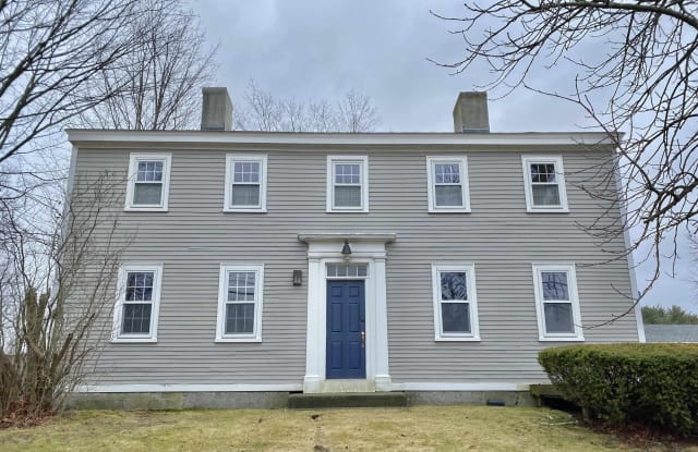 94 Portsmouth Avenue - 94 Portsmouth Avenue, Rockingham County, NH 03885