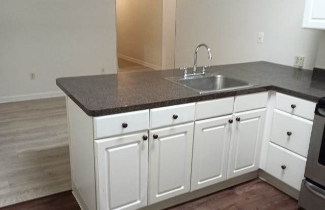 944 Macdade Blvd photos photos