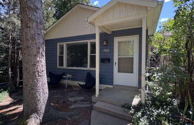 Boulder 2-Bedroom Home in Boulder Duplex - 762 Alpine Avenue, Boulder, CO 80304