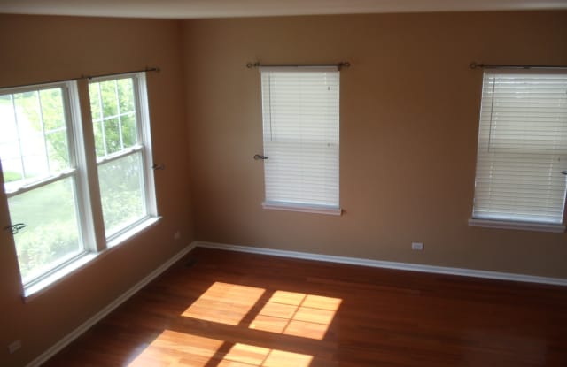 926 South Arlington Drive Gallery 2