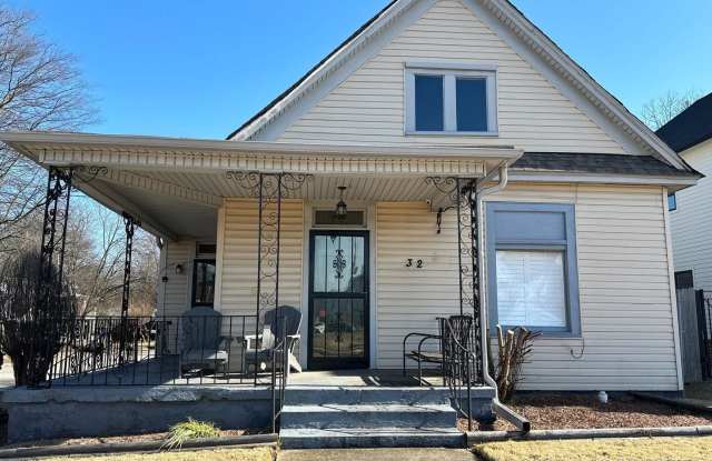 3 Bedroom/2 bath Overton Square Now Available for Lease 32 N. Cooper Street photos photos