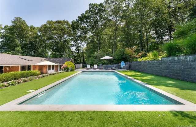 102 Fanning Avenue Gallery 3