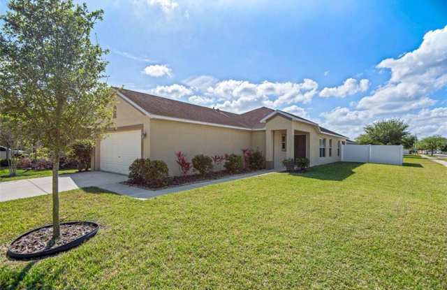 7142 FOREST MERE DRIVE Gallery 2