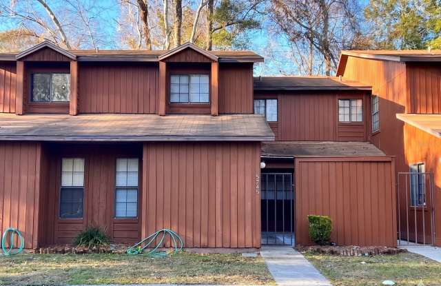 5745 SW 10th Place, Gainesville, FL 32607 (Rockwood Villas) photos photos