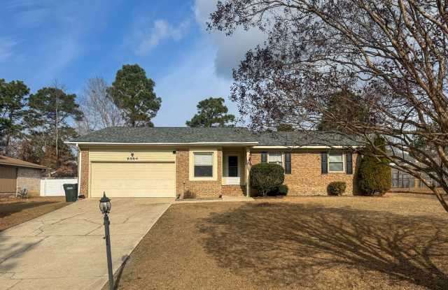 Charming 3 Bed 2 Bath Home with Fenced Yard photos photos Charming 3 Bed 2 Bath Home with Fenced Yard photos photos