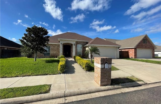 1000 S Flag Street - 1000 South Flag Street, Pharr, TX 78577