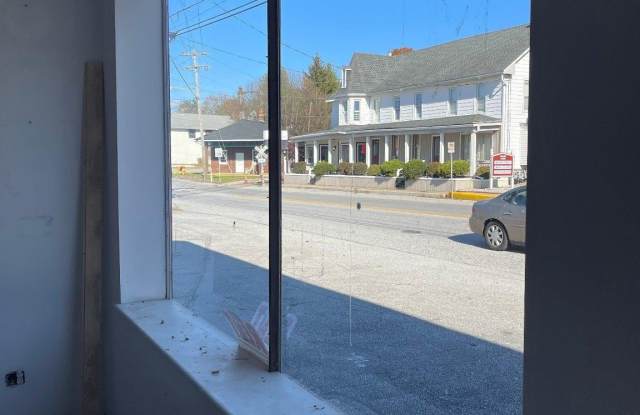 502 S MAIN Street Gallery 3