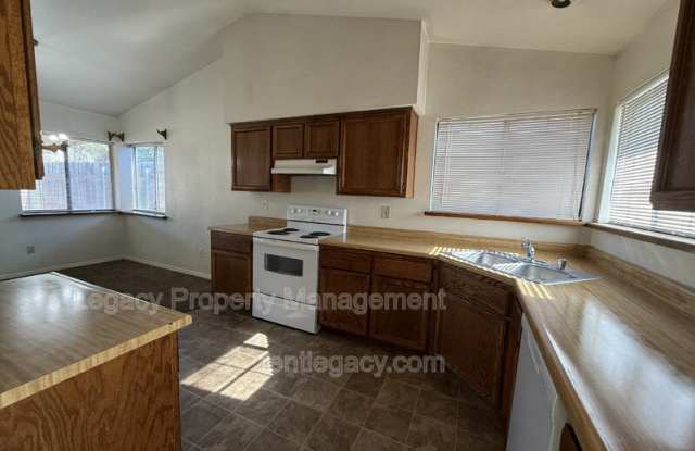 10 Gertz Ct Gallery 3