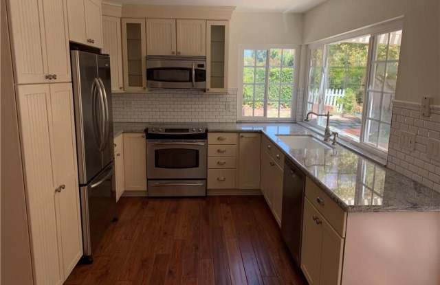 6541 Wrenfield Drive Gallery 4