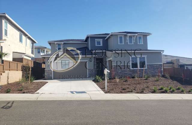 Executive El Dorado Hills Rental in GATED Community Gallery 1
