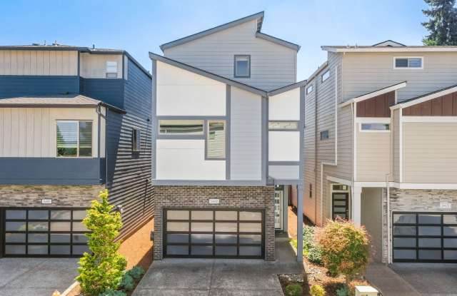 Beautiful 4 Bed, 3.5 Bath Rental Home in Central Beaverton Neighborhood! photos photos