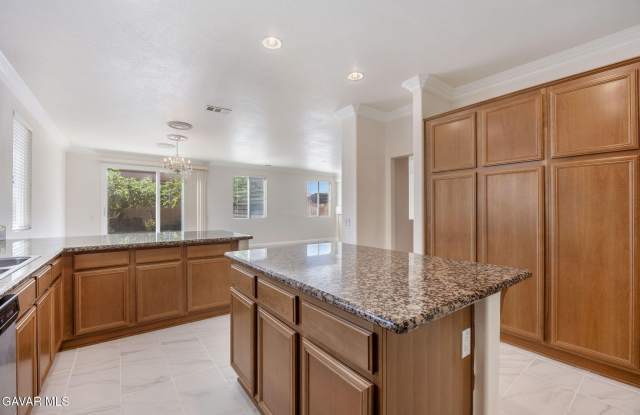 4564 Jewel Drive Gallery 4
