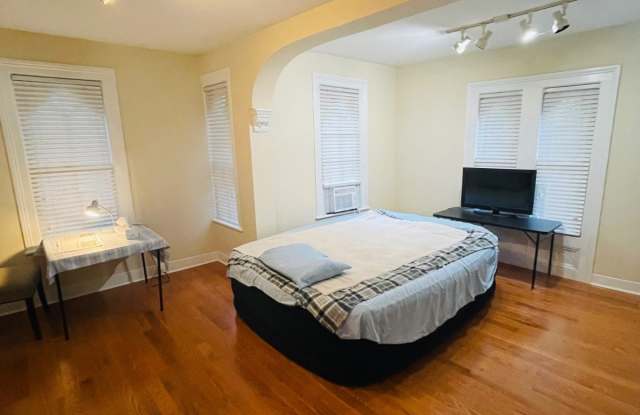 82 Fairview Pl Gallery 2