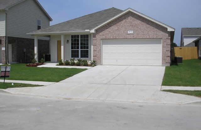 9713 Brenden Drive - 9713 Brenden Drive, Fort Worth, TX 76108