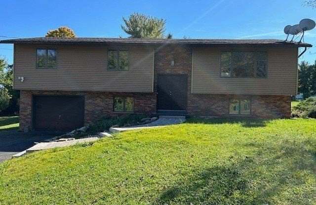 4870 Mcdonald Road photos photos
