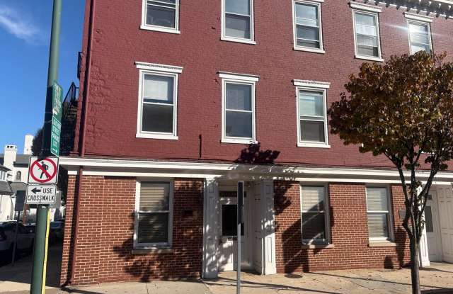 1 IRVINE Row unit: 1 East High Street photos photos