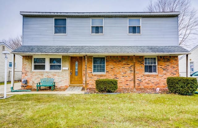 1514 S Walton Street - 1514 South Walton Street, Westland, MI 48186