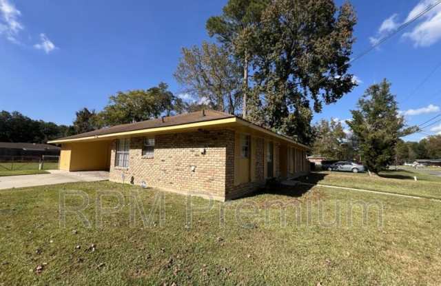 8823 Cefalu Dr Gallery 3