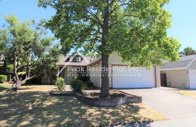 Very Nice 3bd/2ba Citrus Heights Home with 2 Car Garage  More - 6204 Lovewood Court, Citrus Heights, CA 95621