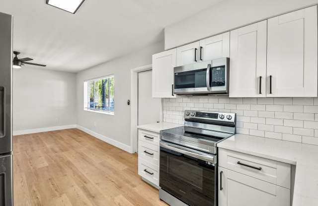 300 South Nimbus Avenue - 300 South Nimbus Avenue, Clearwater, FL 33765 300 South Nimbus Avenue - 300 South Nimbus Avenue, Clearwater, FL 33765