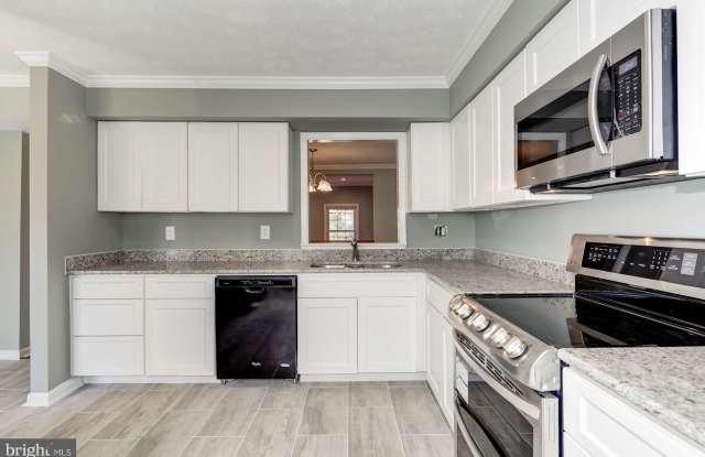15009 COURTLAND PLACE Gallery 4