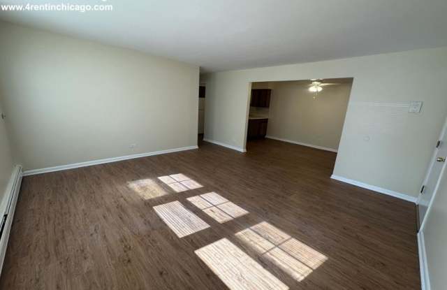 620 Lincoln Gallery 2